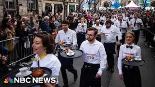 Traditional Paris cafe waiters' race resumes after a 13-year gap