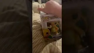 Pokemon boks og det er ogs&aring; lidt akavet ￼