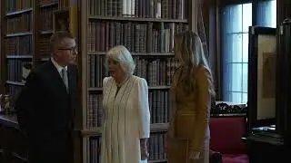 First Lady Melania trump tours Royal Library at Windsor