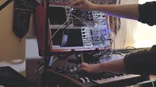 A Swarm of Clouds | Ambient Synth Jam | Eurorack and Arturia MiniBrute 2