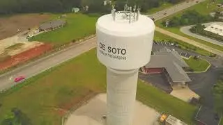 De Soto, MO Water Tower Footage