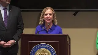 Debbie Wasserman Schultz speaks about deadly shooting in Sydney