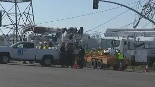 Derailed train hits transmission tower near Stockton