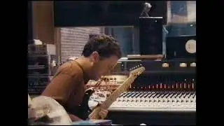 Sean McCue recording Vibrolux solo for Summercamp 