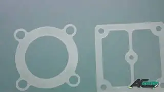 M&aacute;quina de corte Autom&aacute;tico - AC Cutter Powered by AOL cortando Pe&ccedil;as T&eacute;cnicas em Filme Pl&aacute;stico.