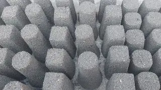 ASMR: Gritty Stoney 🖤 Charcoal 🖤 Satisfying Dry Floor Crumbling #asmrvideos #crunchycrumbles 🥲📷🌪🖤