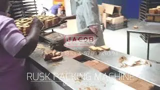 RUSK PACKING MACHINE :: BREAD PACKING MACHINE :: CAKE PACKING MACHINE 