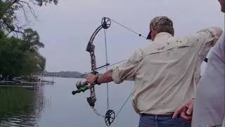 Moment of Truth: Maintaining Bowfishing Form