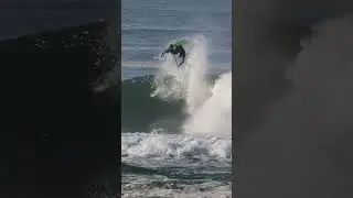 Amazing kayak surfing jump on that clean wave  #surfingwaves #surfing #wavesurf #waves #raw