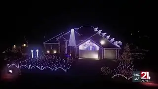 LIGHTING UP LEO: Local family&rsquo;s Christmas light display wins awards, raises money for charity