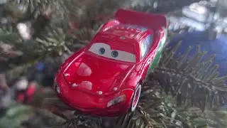 Holiday Hotshot Lightning McQueen Score N Review