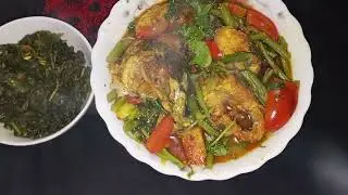 শাক রসুন মরিচ ছেচা দিয়ে রান্না রুই মাছ আলু ও টমেটো ডাটা দিয়ে রান্না করা হয়েছে#cooking #recipe 