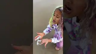 Londyn found MONEY at the beach then THIS HAPPENED! #dlafam #londyn #shorts