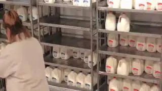 Time lapse: Customers buy up milk at Stroudsburg ShopRite ahead of winter storm