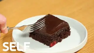 How To Make An Easy Chocolate Cherry Cake