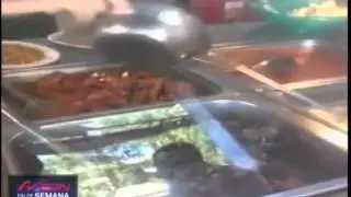 Rat&oacute;n camina entre comida que sirve restaurante chino