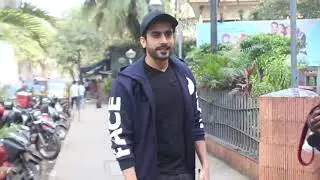 PATI PATNI AUR WOH: SUNNY SINGH SPOTTED AT FUN REPUBLIC CINEPOLIS AS HE WILL BE GOING TO WATCH