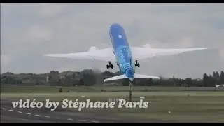 Boeing  787 Dreamliner  IMPRESSIVE Vertical Takeoff