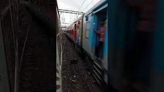 High Speed skip of Sinhagad Express #train #viral #shorts #trainlover #indianrailways #wcam2