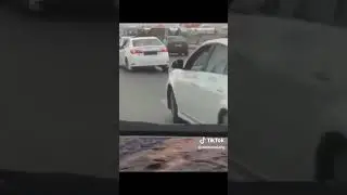 x&iacute;u nữa online bussid c&oacute; sĩ d&aacute;m l&aacute;i xe như vid n&agrave;y ko :))