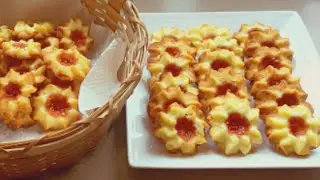 Easy way of making BUTTER COOKIES with Strawberry Jam