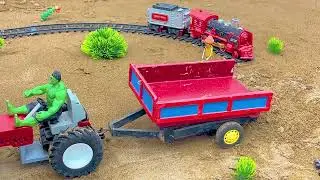 Hulk Saves the Day! Fixing the Broken Train Tracks 🚆💪