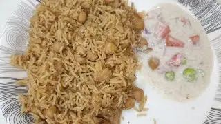 Yummy White Chickpea & Shredded Chicken Pulao | Mazedar chana pulao