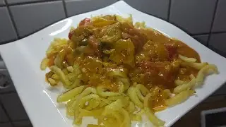 Hajde gatuaj me mua |Gullash me Makarona /Sp&auml;tzle | #HGMM #hajdegatuajmemua #hgmm 