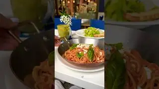 AVENUE 31 #balharbour #miamifl #miamifoodie #pasta #delicious #caf&eacute; #foodshorts #restaurant #foodie