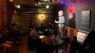 Felix Schlebusch in New York City - stand up comedy at laughing buddha