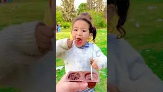 اكل كل الشوكولا 🩷🥹