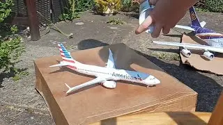 Using glossy lacquer to make papercrafts glossy