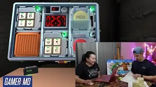Gamer couple of 11 years plays Keep Talking And Nobody Explodes
