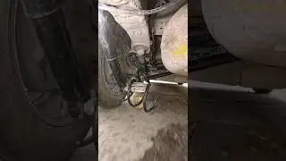 поломка пружины во время движения автомобиля (предварительно сломанная)