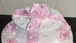 Shaahi cake Ideas लाइव है!Strawberry lacha cake decorating #live#birthdaycake#shorts#trending 