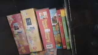 De dvd's en videobanden van Wouter