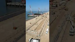 How They Build Mega Shipping Ports #shorts