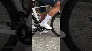 THERE&rsquo;S NOTHING BETTER THAN THIS SOUND 🔉 #asmr #vanrysel #shoes #newshoes #cycling