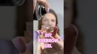 DIY eyebrow gel 🤌🏻 Subscribe to see more DIY videos. #beautyhacks #diy #makeuphacks #diycosmetics