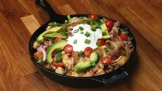 Honey Mustard Chicken Tater Tot Nachos