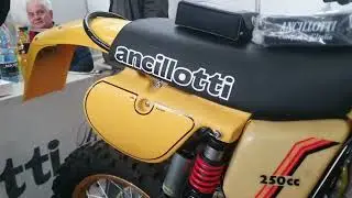 Flash from vintage bikes expo Novegro 2025. #novegro 