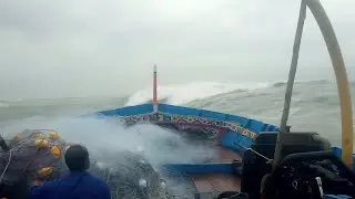 Rough Weather And Waves | Ibrahim Hyderi