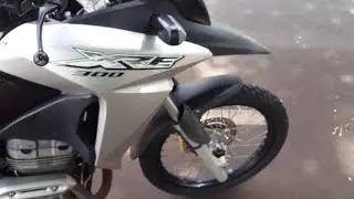 Rinaldi R34 na XRE 300 Péssima escolha muito ruído.