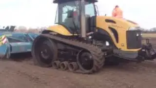 Diepspitten Challenger MT765