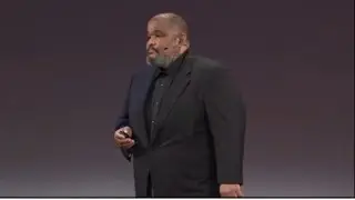 Давуд Бей | Искусство начинается с идеи | TEDxMet