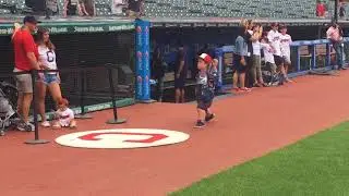 Brett and Eric Potter have a catch at Progressive Field
