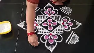 Daily use rangoli design//simple side border rangoli 