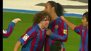 When the Bernab&eacute;u stood to applaud Ronaldinho