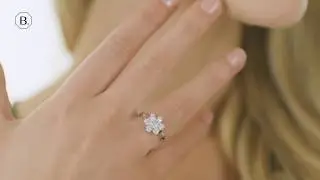 1.00 carat diamond flower ring in white gold