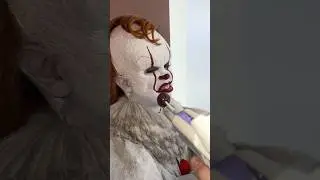 Pennywise doesn&rsquo;t like Lollipop 🍭